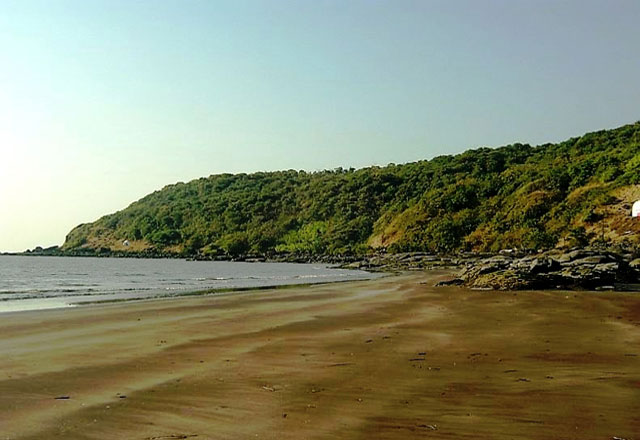 Dabhol Beach