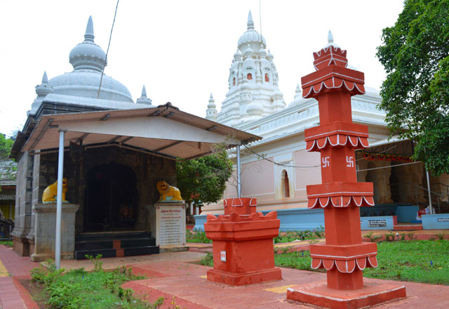 Temples in Dapoli